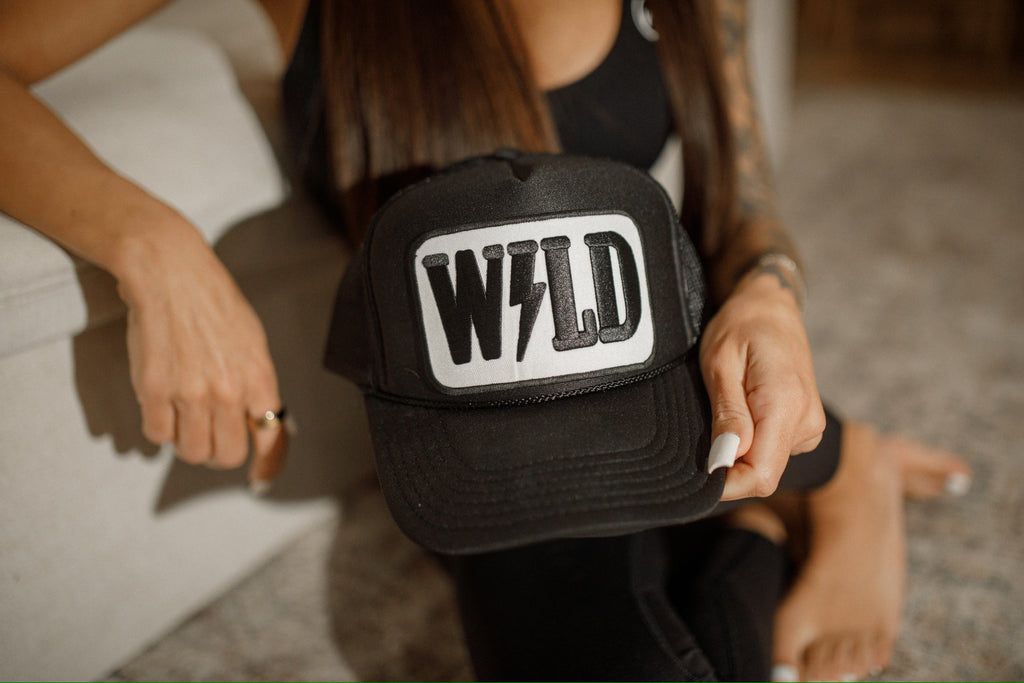 Wild Run Hat - Black Trucker