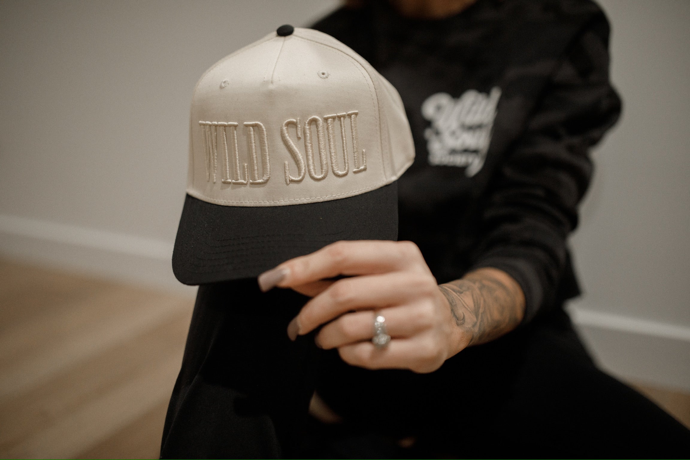 Desert Storm - Black/Neutral ***PRE-ORDER***
