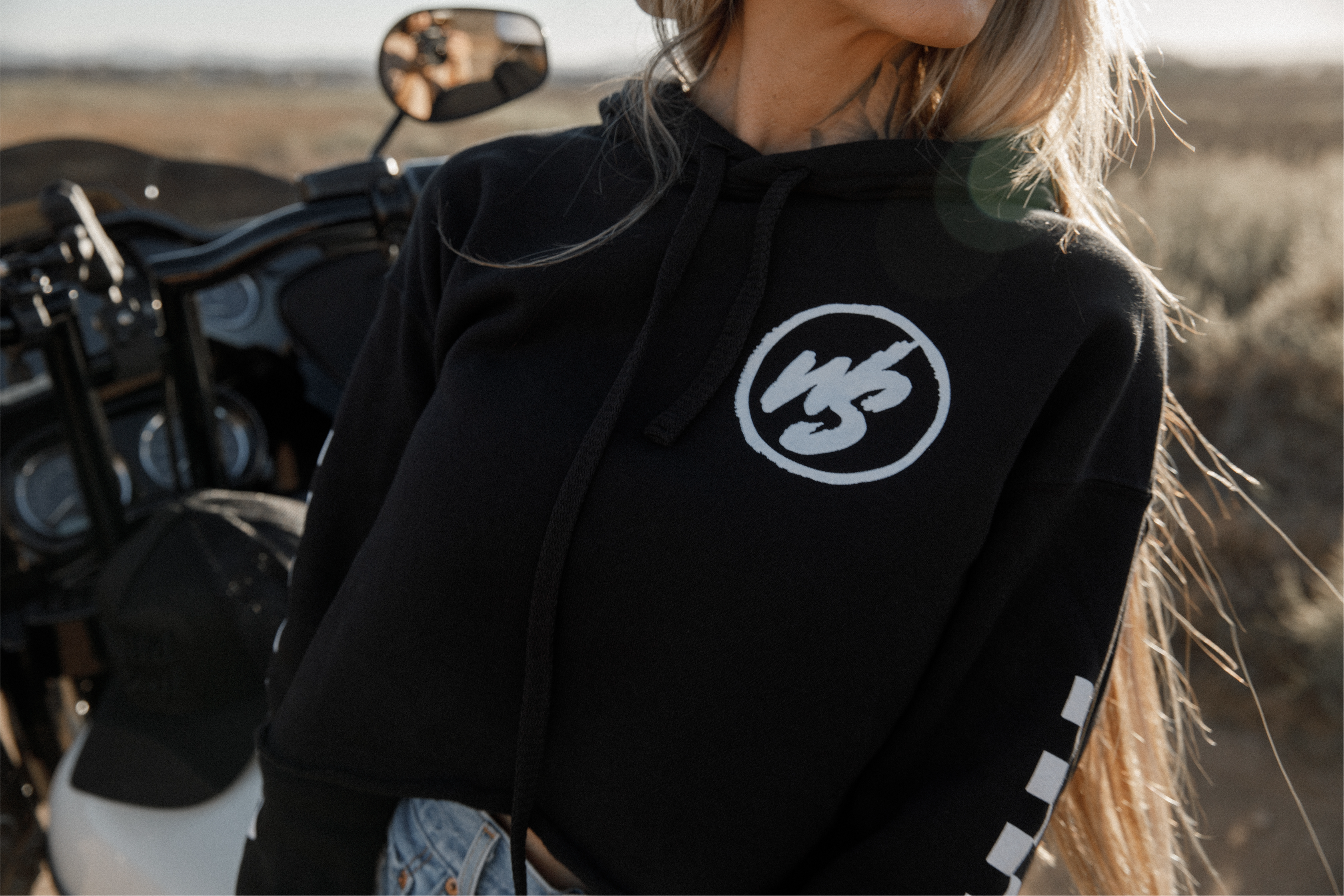 🔥 Full Send — Cropped Hoodie