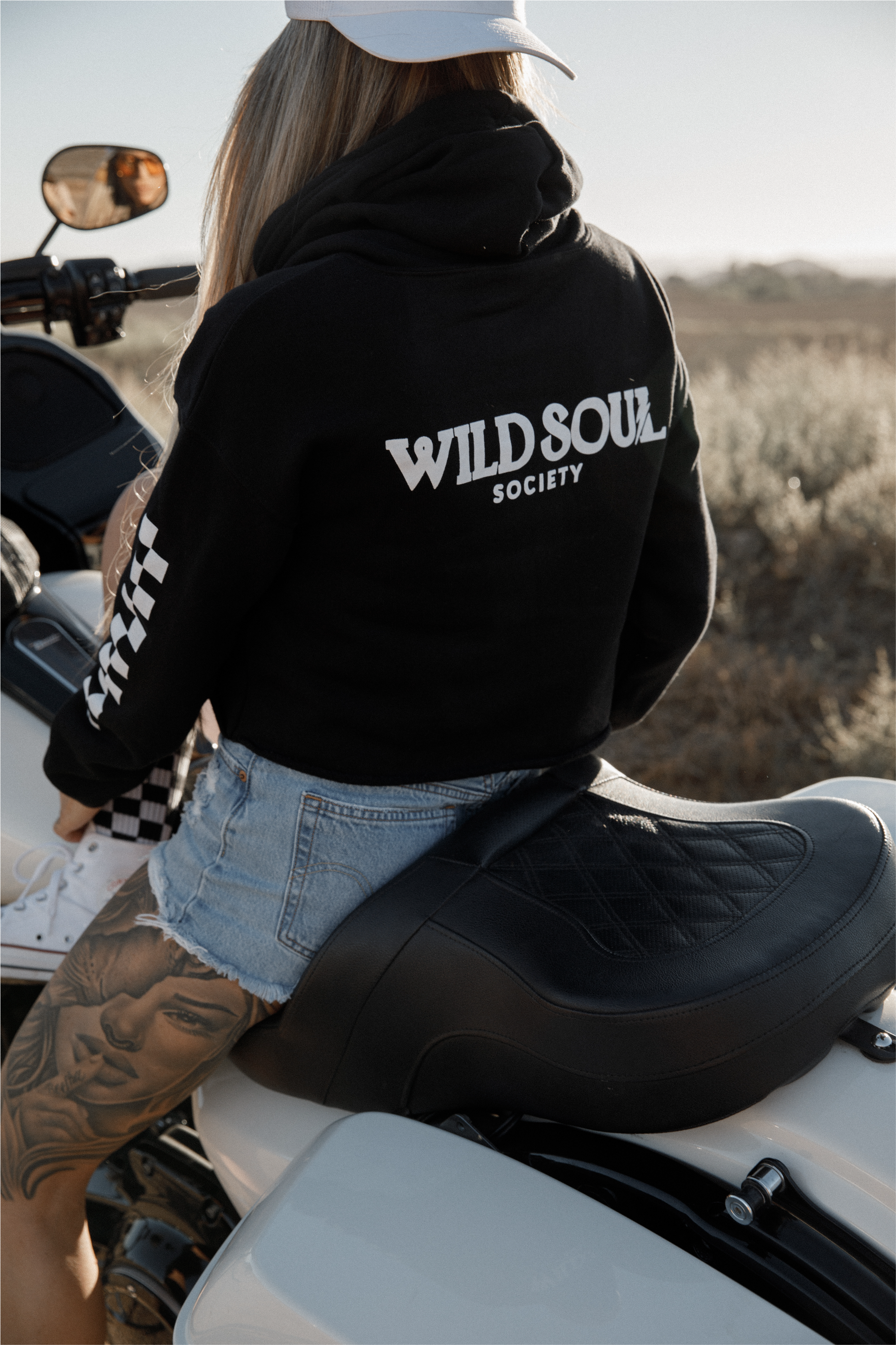 🔥 Full Send — Cropped Hoodie