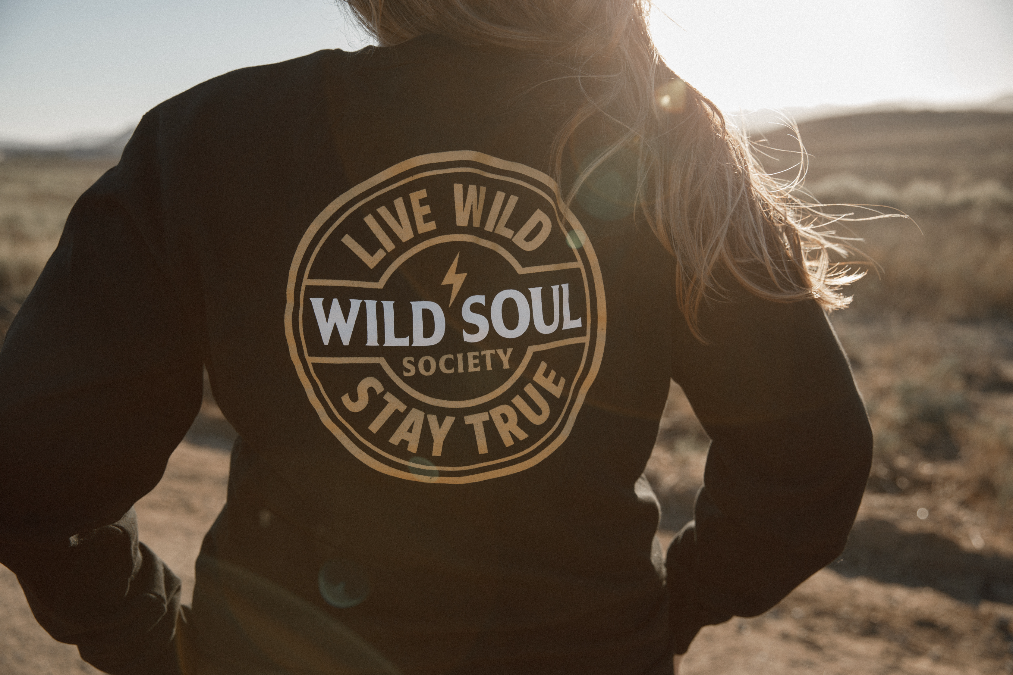 ⚡ Stay True — Crewneck Sweatshirt