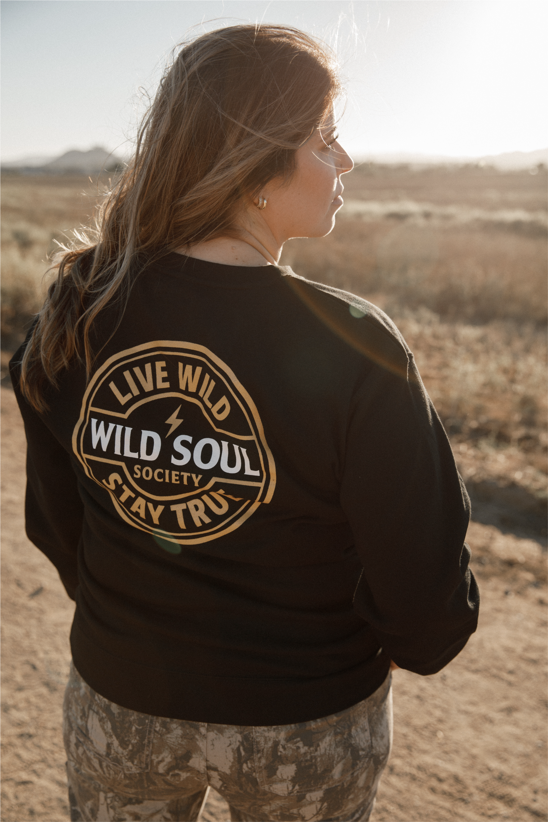 ⚡ Stay True — Crewneck Sweatshirt